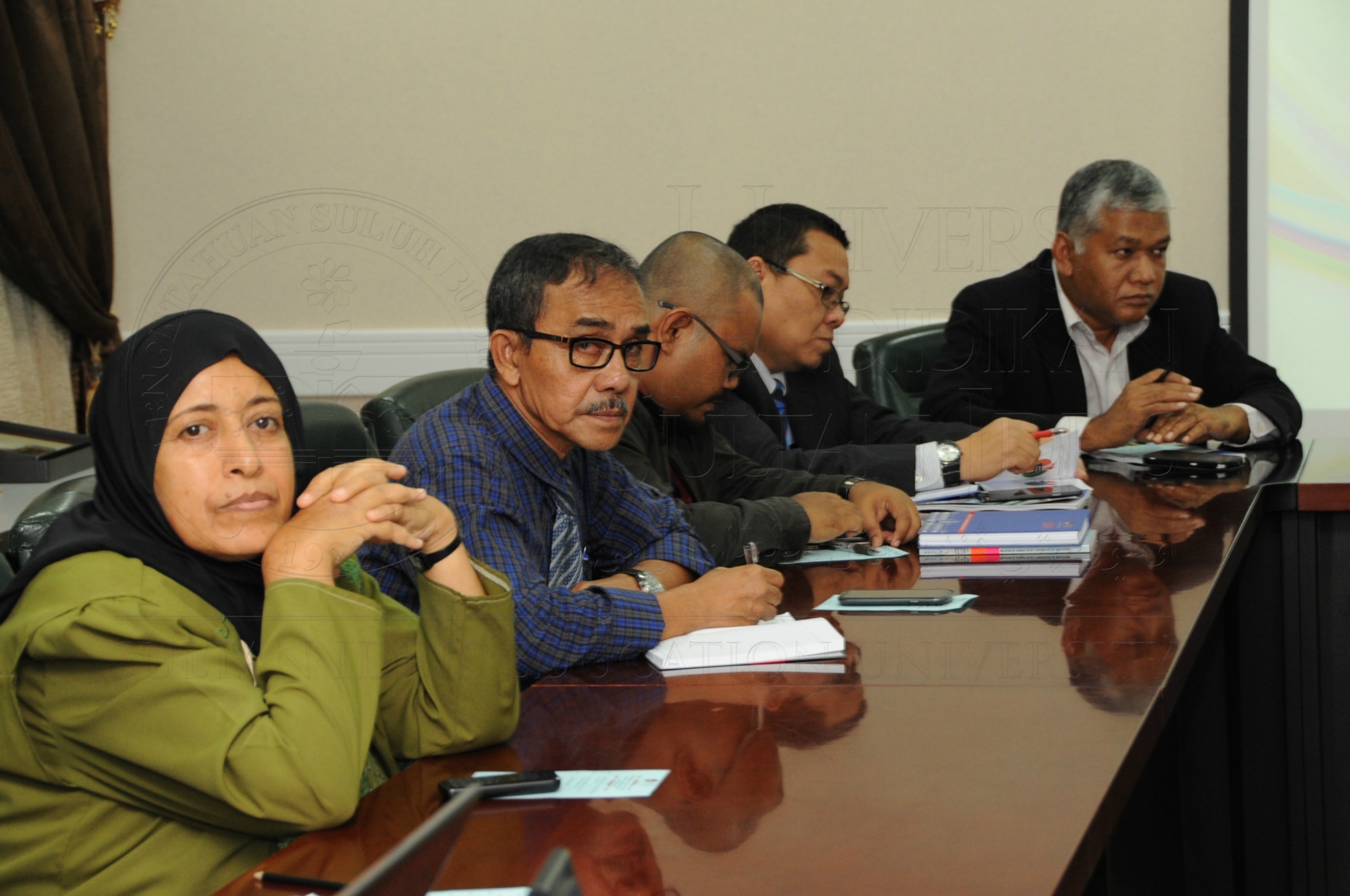 PRO 16 3 PALESTINEHAS 7651